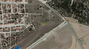 GÜVENAY - ÇORUM GÜLABİBEY KAPAKLI 3 KAT İMARLI 640 M² SATILIK ARSA 