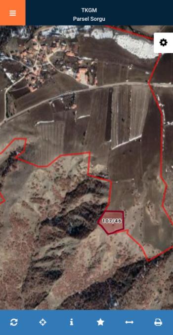 GÜVENAY - ÇORUM SERPİN KÖYÜ İLERİSİ EĞERCİ KÖYÜ 5,585 M² SATILIK TARLA