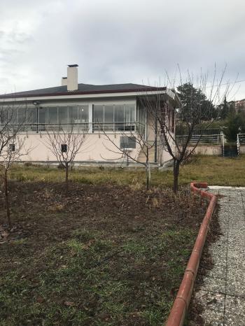 GÜVENAY - ÇORUM  AYARIK BAĞLARINDA 993 M² SATILIK BAĞ EVİ 