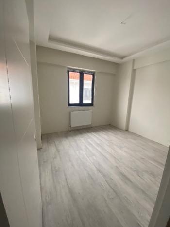 GÜVENAY - ÇORUM FEN LİSESİ  2+1 SATILIK DAİRE