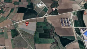 GÜVENAY - ÇORUM CELİLKIRI BİNİCİLİK TESİSİ YANI SATILIK TARLA HİSSESİ