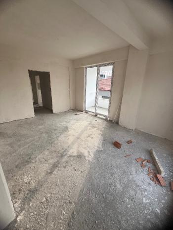 GÜVENAY- ÇORUM ULUKAVAK MAHALLESİ BUHARA OPET KARŞISI 2+1 SATILIK DAİRE 