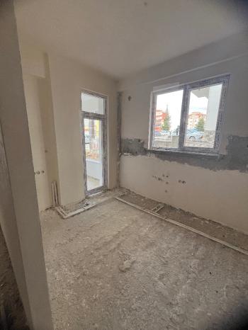 GÜVENAY - ÇORUM BUHARA OPET KARŞISI 2+1 YÜKSEK GİRİŞ SATILIK DAİRE