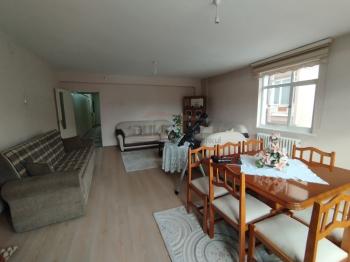 GÜVENAY - ÇORUM ESNAF EVLERİ CAMİİ KARŞISI SATILIK 3+1 GENİŞ DAİRE