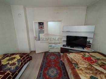 GÜVENAY - ÇORUM ESNAF EVLERİ CAMİİ KARŞISI SATILIK 3+1 GENİŞ DAİRE