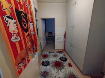 GÜVENAY - ÇORUM ESNAF EVLERİ CAMİİ KARŞISI SATILIK 3+1 GENİŞ DAİRE