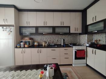 GÜVENAY - ÇORUM ESNAF EVLERİ CAMİİ KARŞISI SATILIK 3+1 GENİŞ DAİRE