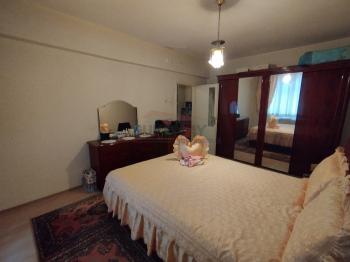 GÜVENAY - ÇORUM ESNAF EVLERİ CAMİİ KARŞISI SATILIK 3+1 GENİŞ DAİRE