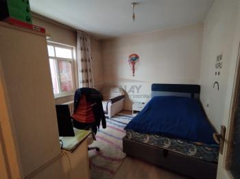 GÜVENAY - ÇORUM ESNAF EVLERİ CAMİİ KARŞISI SATILIK 3+1 GENİŞ DAİRE