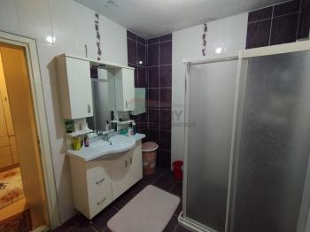 GÜVENAY - ÇORUM ESNAF EVLERİ CAMİİ KARŞISI SATILIK 3+1 GENİŞ DAİRE