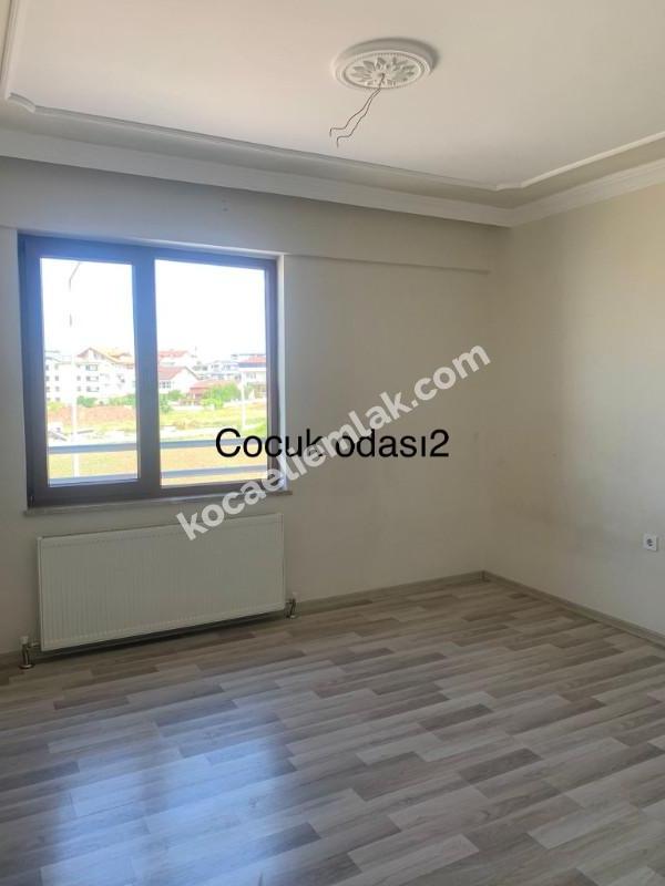 BAŞİSKELE YUVACIK YEŞİLYURT MAHALLESİ KİRALIK ÇATI DUBLEKSİ