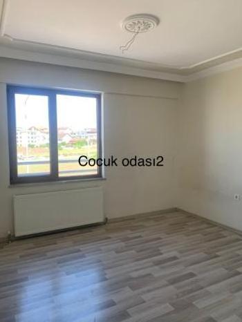 BAŞİSKELE YUVACIK YEŞİLYURT MAHALLESİ KİRALIK ÇATI DUBLEKSİ