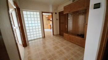 İzmit Merkez Cumhuriyet Parkı Mevkii Kiralık Ara Kat 3+1 Daire