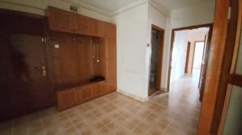İzmit Merkez Cumhuriyet Parkı Mevkii Kiralık Ara Kat 3+1 Daire