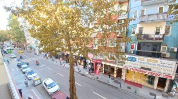 İzmit Merkez Cumhuriyet Parkı Mevkii Kiralık Ara Kat 3+1 Daire