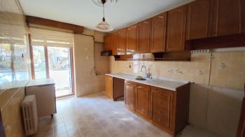 İzmit Merkez Cumhuriyet Parkı Mevkii Kiralık Ara Kat 3+1 Daire
