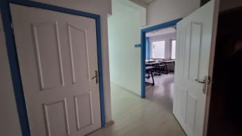 Merkez 3 Katlı Kiracılı Satılık İş Yeri (Konut Kredisine Uygun)