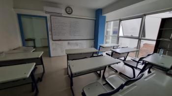 Merkez 3 Katlı Kiracılı Satılık İş Yeri (Konut Kredisine Uygun)