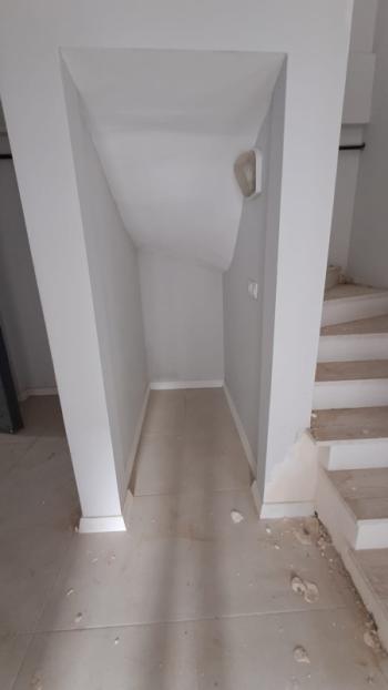 GÖLCÜK YAZLIK ILICA MEVKİ MERKEZİ KONUMDA SATILIK DAİRE