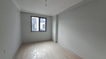 GÖLCÜK YAZLIK ILICA MEVKİ MERKEZİ KONUMDA SATILIK DAİRE