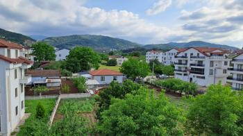 GÖLCÜK YAZLIK ILICA MEVKİ MERKEZİ KONUMDA SATILIK DAİRE