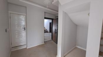 GÖLCÜK YAZLIK ILICA MEVKİ MERKEZİ KONUMDA SATILIK DAİRE