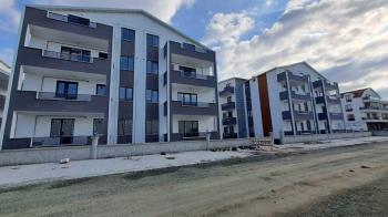 GÖLCÜK YAZLIK ILICA MEVKİ MERKEZİ KONUMDA SATILIK DAİRE