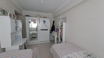 BAŞİSKELE BELEDİYE CİVARI SERDAR MAHALLESİ SATILIK 3+1 DAİRE