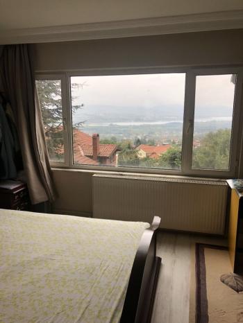 KARTEPE MAŞUKİYE SATILIK VİLLA