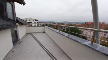 Kartepe Fatih Sultan Mehmet Mahallesi Satılık 4+1 Dubleks Daire