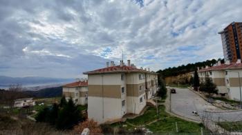 İzmit Akpınar TOKİ Konutları Evleri Satılık Daire 