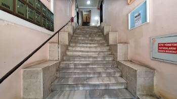 İzmit Merkez İnönü Caddesi Satılık 3+1 Daire
