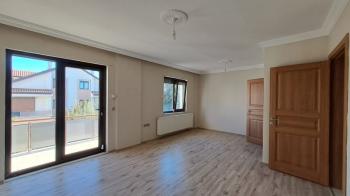 DEĞİRMENDERE TOPÇULAR SATILIK TRİPLEKS VİLLA