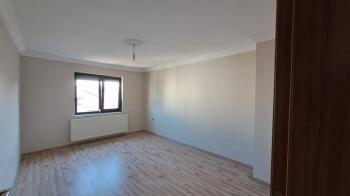 DEĞİRMENDERE TOPÇULAR SATILIK TRİPLEKS VİLLA