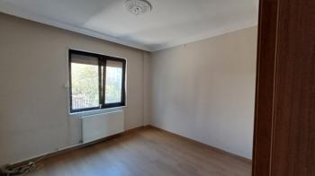 DEĞİRMENDERE TOPÇULAR SATILIK TRİPLEKS VİLLA