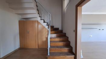 DEĞİRMENDERE TOPÇULAR SATILIK TRİPLEKS VİLLA