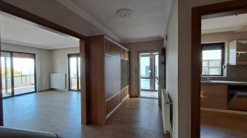 DEĞİRMENDERE TOPÇULAR SATILIK TRİPLEKS VİLLA