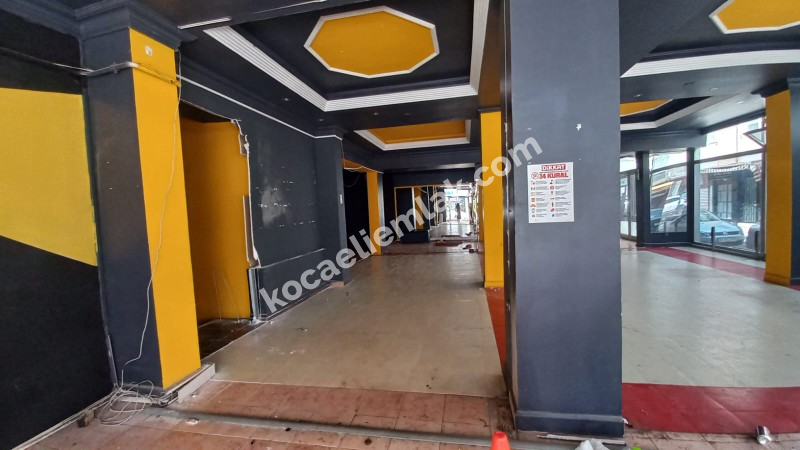 İZMİT TEPECİK MAH. KİRALIK 600 m2 İŞ YERİ