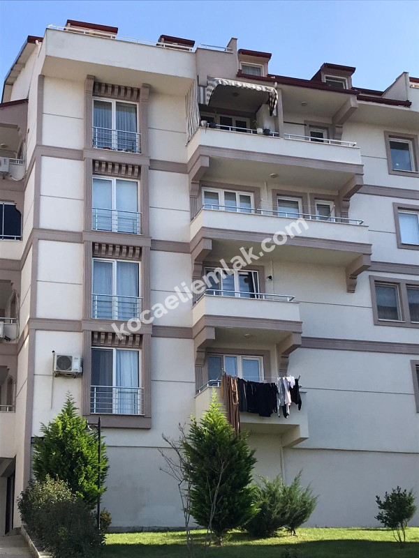 Başiskele Yeşilyurt Mahallesi Satılık Daire