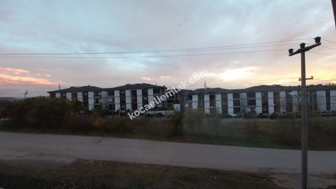Sarımeşe Konakları 127 m2 3+1  Kiralık Ara Kat Daire