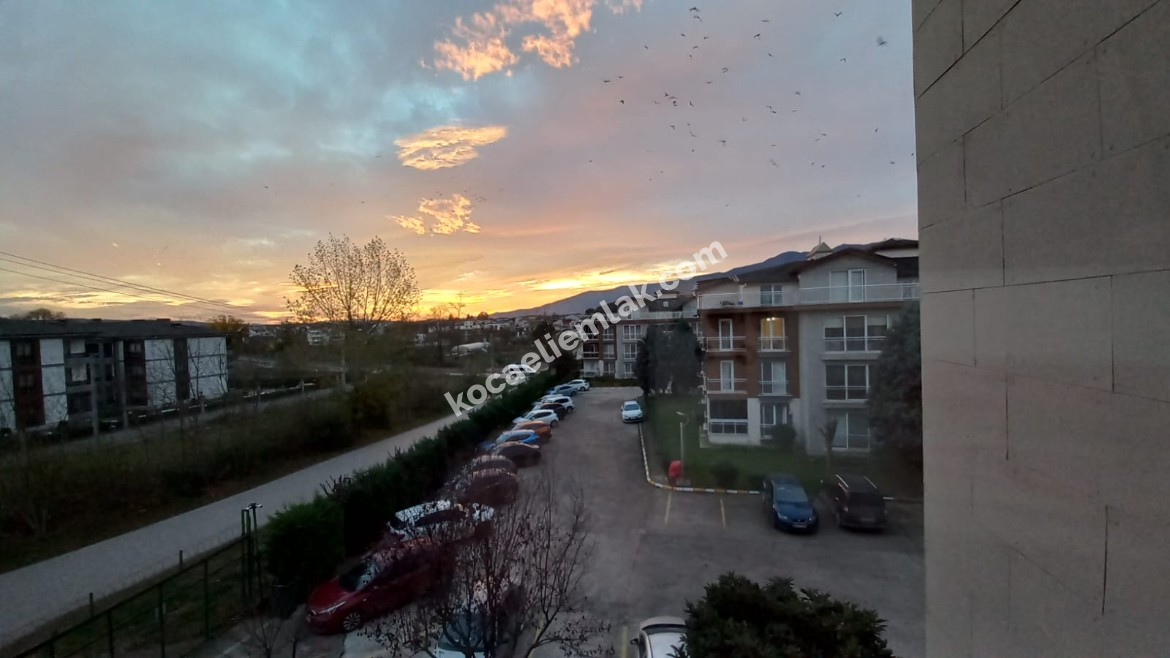 Sarımeşe Konakları 127 m2 3+1  Kiralık Ara Kat Daire
