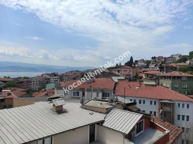 İzmit Merkez Satılık Daire Ev