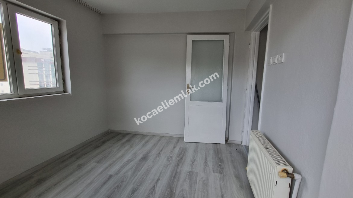 İzmit Merkez Devlet Hastanesi Mevki Satılık Daire Ev