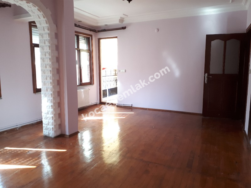 Doğukışla Perşembe Pazarı Civarı Satılık Daire