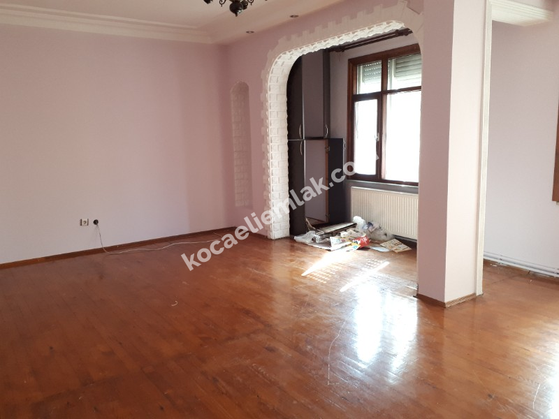Doğukışla Perşembe Pazarı Civarı Satılık Daire