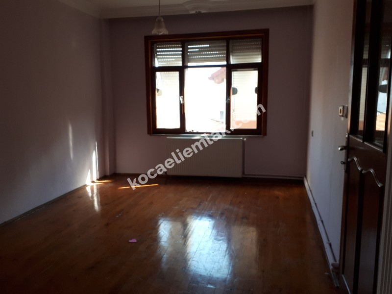 Doğukışla Perşembe Pazarı Civarı Satılık Daire