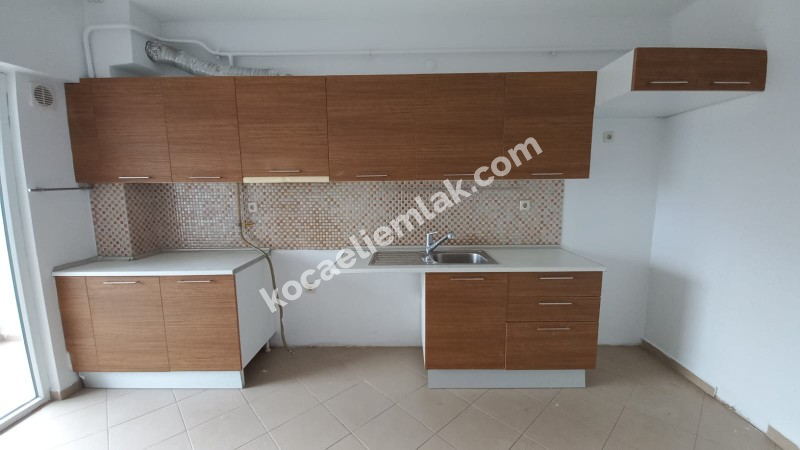 Sarımeşe Konakları 127 m2 3+1  Kiralık Ara Kat Daire