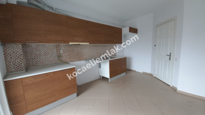 Sarımeşe Konakları 127 m2 3+1  Kiralık Ara Kat Daire
