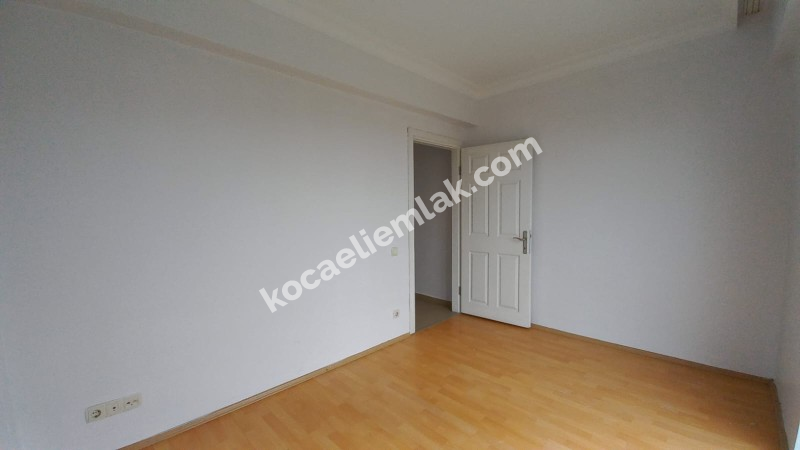 Sarımeşe Konakları 127 m2 3+1  Kiralık Ara Kat Daire