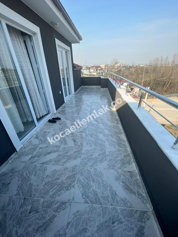 Başiskele Yuvacık Yeşilyurt Mahallesi TORUNOĞULLARI PARK 2 SİTESİ Satılık Daire
